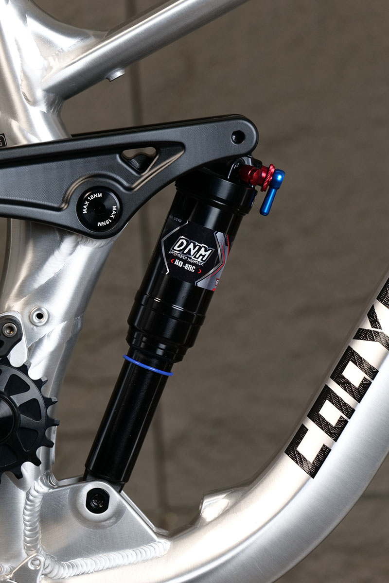 Telaio Full Suspension FR/DH/A - Mountain Biking Overalls recensione e prezzo